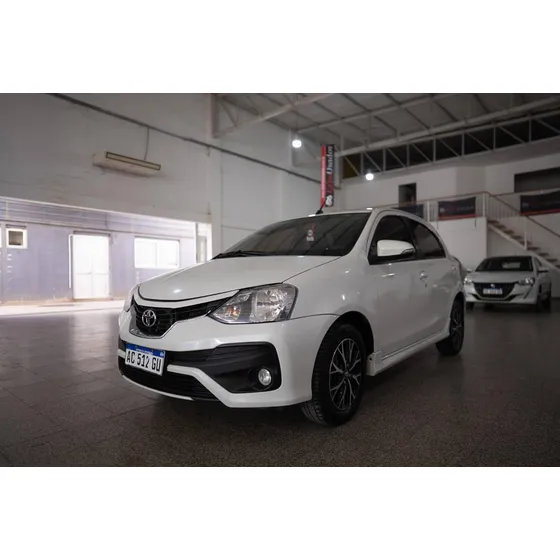 Toyota Etios 1.5 5p Platinum 4at