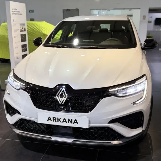 Renault Arkana E-tech Hybrid 2027 Evolution