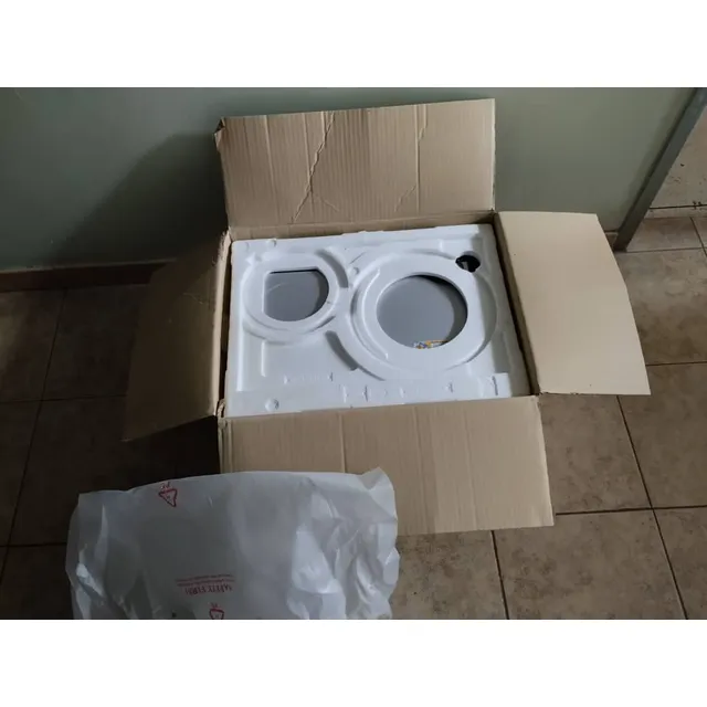 Horno Microondas LG Modelo Ms-0748t Sin Uso