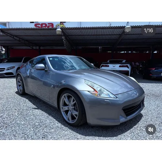 Nissan 370z Touring