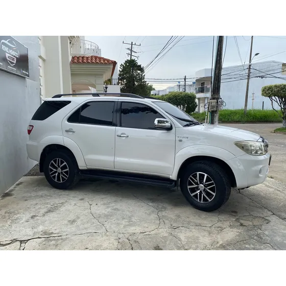 Toyota Fortuner 2.7l