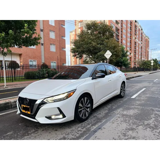 Nissan Sentra Advance 2.0