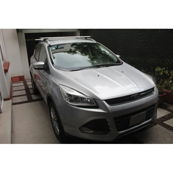Ford Escape 2.0 Titanium Ecoboost Mt