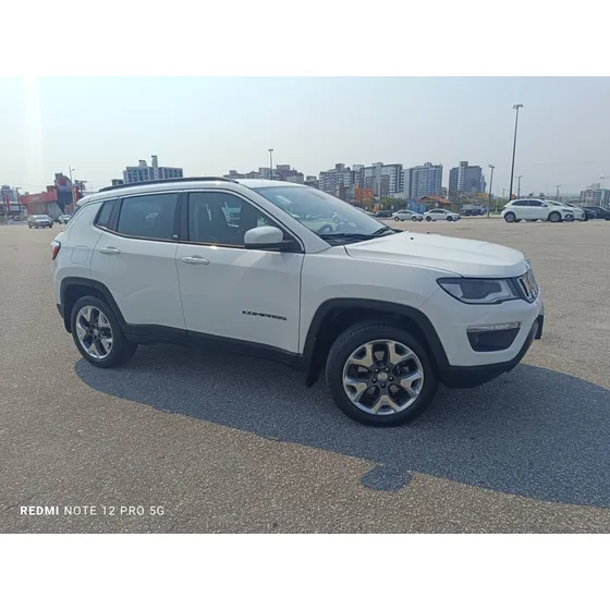 Jeep Compass 2.0 Longitude Aut. 5p