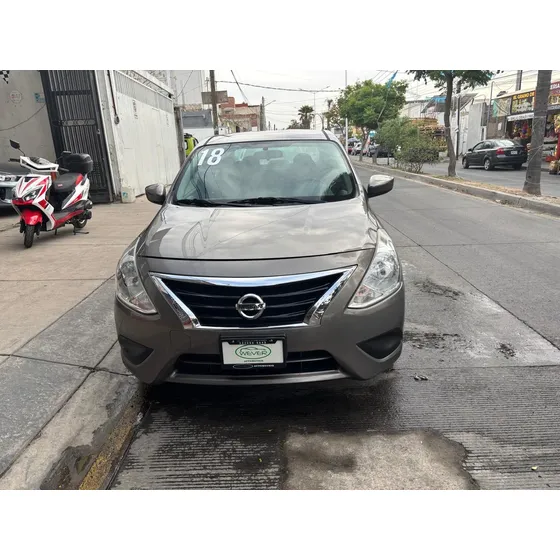 Nissan Versa 1.6 Sense At