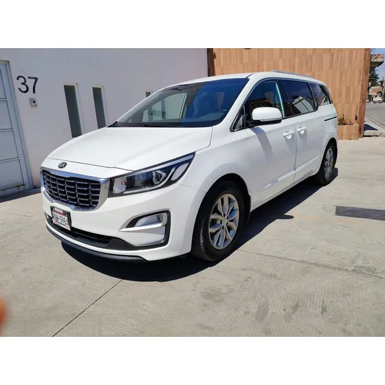 Kia Sedona 3.3 V6 Ex Pack At