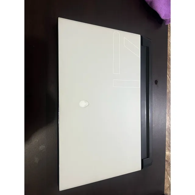 Alienware Laptop M17 R2