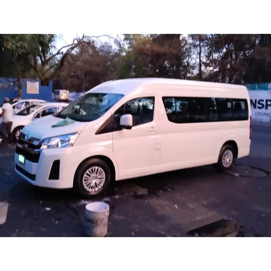 Toyota Hiace 2.7 Bus 15 Pas Mt
