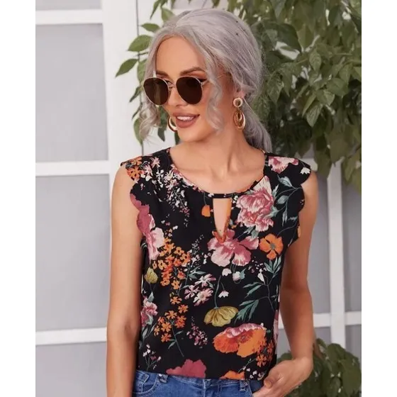 Blusa Negra Para Dama Con Estampado Floral Talla S Casual