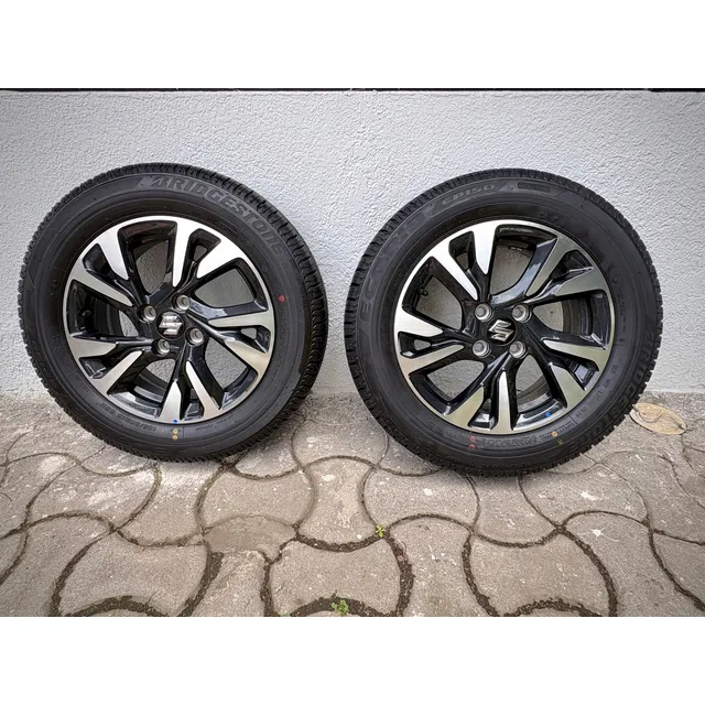 Juego De Aros Rin 15 Y Llantas Bridgestone