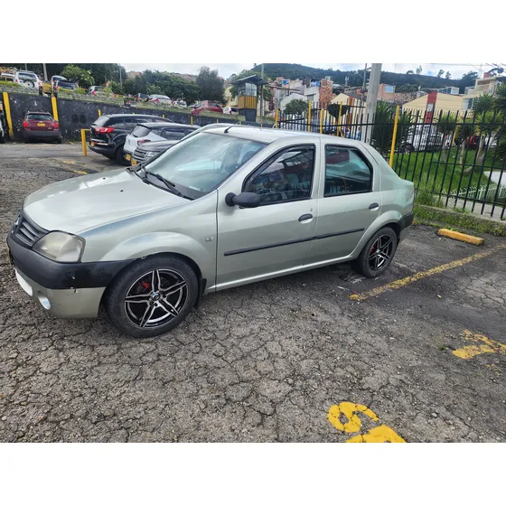 Renault Logan 1.4