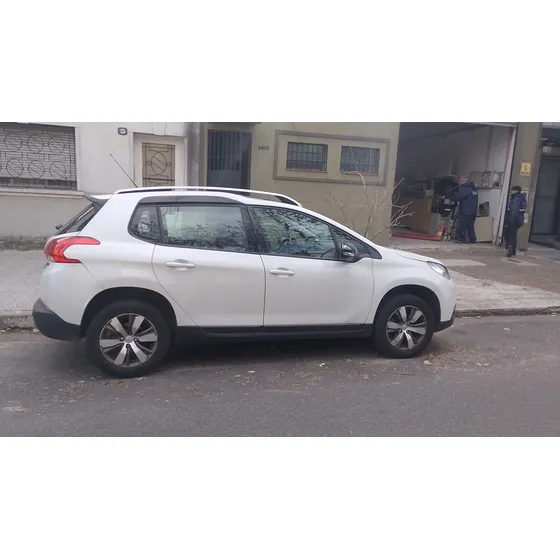 Peugeot 2008 1.6 Thp Sport