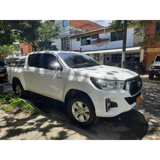 Toyota Hilux 2.4l