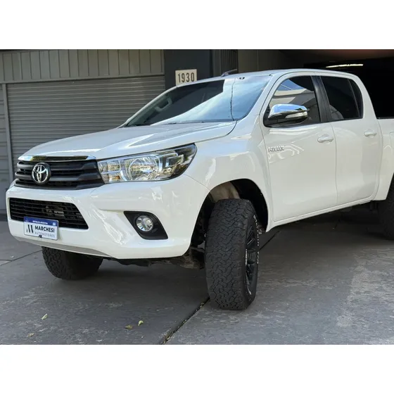 Toyota Hilux Pick-up 2.8 Cd Srv 177cv 4x2