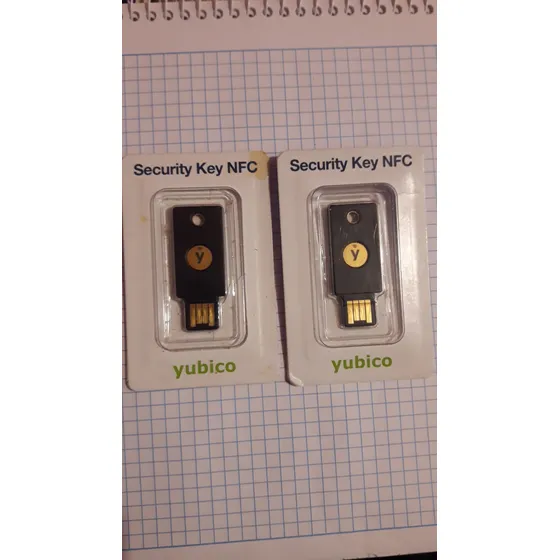 Llave De Seguridad Yubico Nfc Entrada Usb Y Tipo C