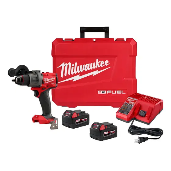 Taladro de impacto Milwaukee 2904-259 de 1/2 pulgada con accesorios, color rojo, 220 V