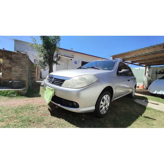 Renault Simbol 1.6 Privilege 105cv