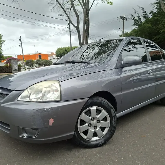 Kia Rio 2014 1.5 Stylus