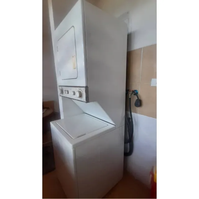 Lavadora Secadora Whirpool 220w Morocha Impecable