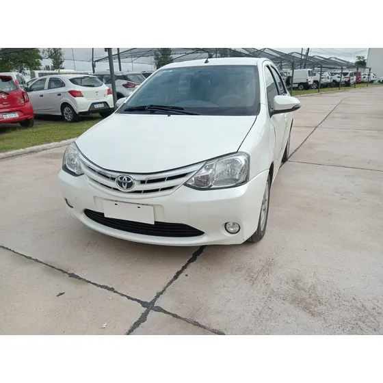 Toyota Etios 1.5 Sedan Xls