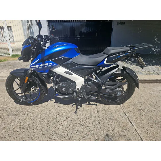 Bajaj Rouser Ns 200
