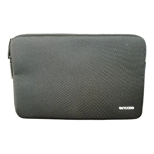 Funda Incase Para Macbook Air 11 Negra Classic Sleeve