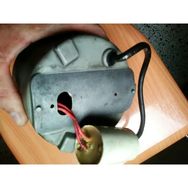 Motor De Ventilador Disproel 10lf,330vac+/-3%,50/60hz, Usado