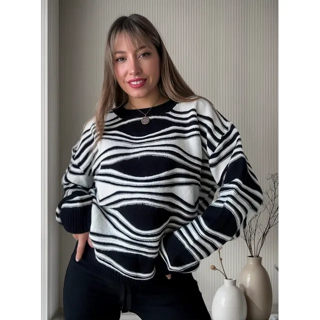 Sweater Cuello Redondo Con Mangas Globo Delicados Dibujos