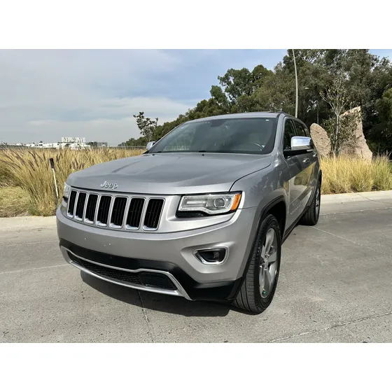 Jeep Grand Cherokee 3.7 Limited 3.6 4x2 At