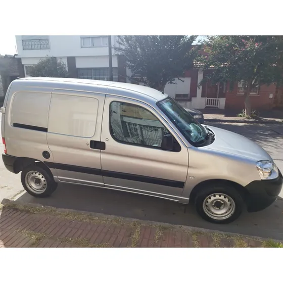 Peugeot Partner 1.6 Furgon Confort