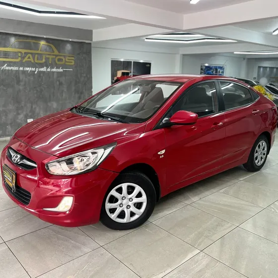 Hyundai Accent 2012 1.6 L Mt