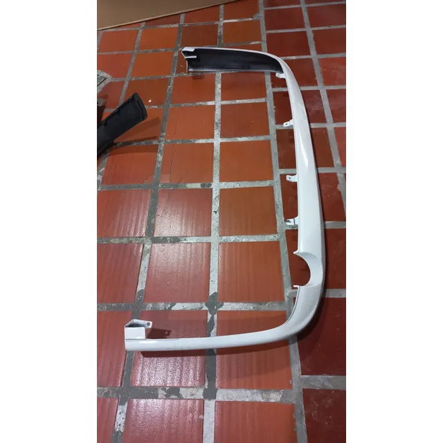 Spoiler Inferior Parachoque Mitsubishi Touring