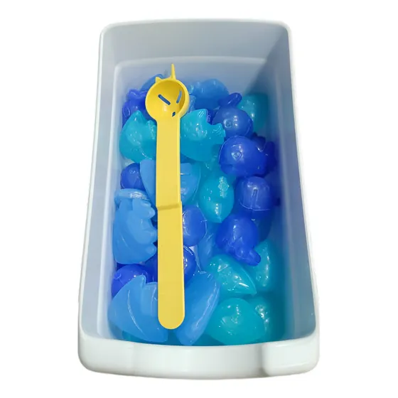 Moldes Con Agua , Para Hacer Hielitos Y Bandeja