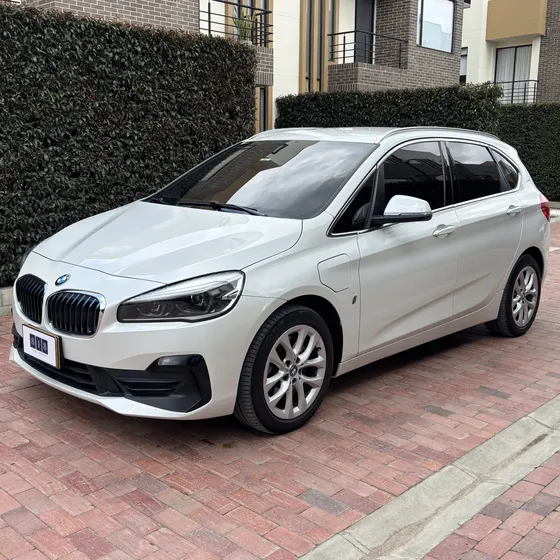 BMW Serie 2 2019 225xe Hibrido Enchufable Awd 2 Motores