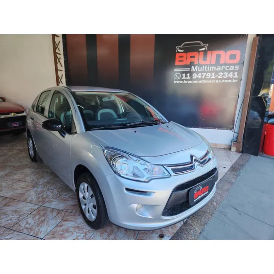 Citroën C3 1.2 Pure Tech Flex Attraction Manual