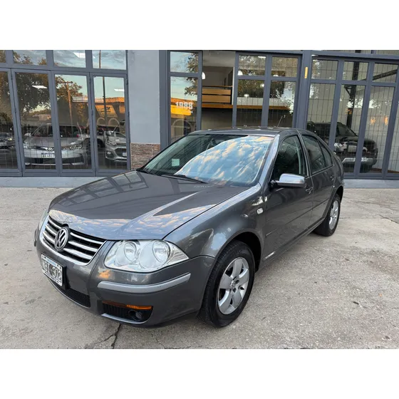 Volkswagen Bora 2.0 Trendline 115cv