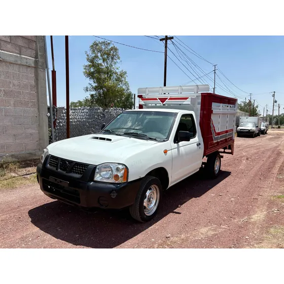 Nissan Np300 2.5 Tdi Chasis Ac 4x2 Mt