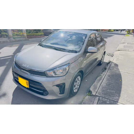 Kia Soluto 1.4 Emotion Mt
