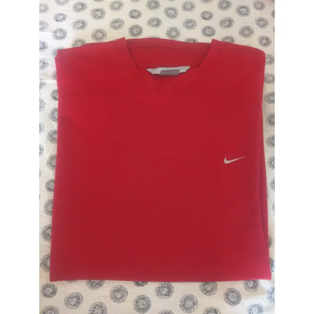 Franelas Nike Talla M. Como Nuevas. Usadas.