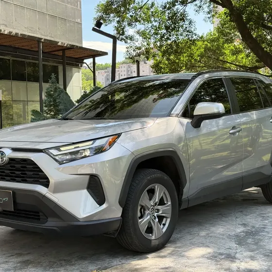 Toyota Rav4 2022 2.5 Xle Hev 4x4 Cvt