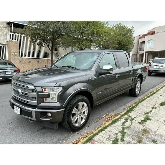 Ford Lobo 3.5 Doble Cabina Plinum 4x4 At