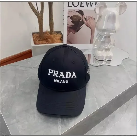 Gorras Caballeros Prada