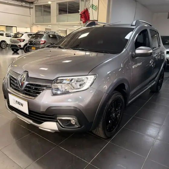 Renault Stepway 1.6 Intens Cvt usado en Medellín