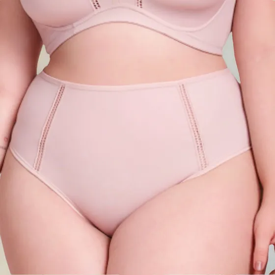 Calcinha Plus Size Cintura Alta Com Lateral Larga Feminina