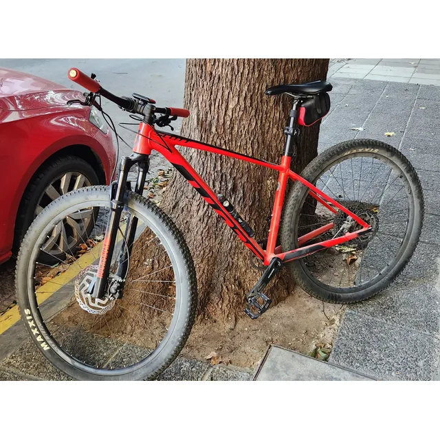 Bicicleta Scott Scale 970 Rock Shox Rojo M