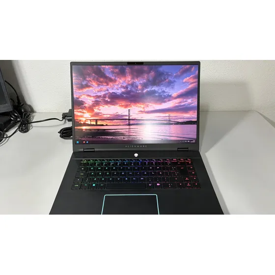 Notebook Gamer Alienware M16 R2 Ultra 9 185h 4070