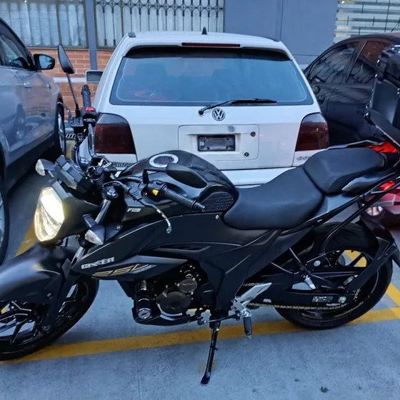 Suzuki Gixxer 250