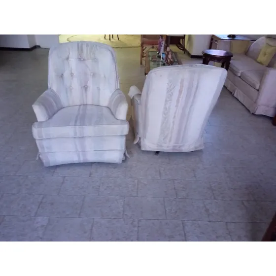 Hermosa Butaca Mecedoras Forradas En Jean Caqui Claro
