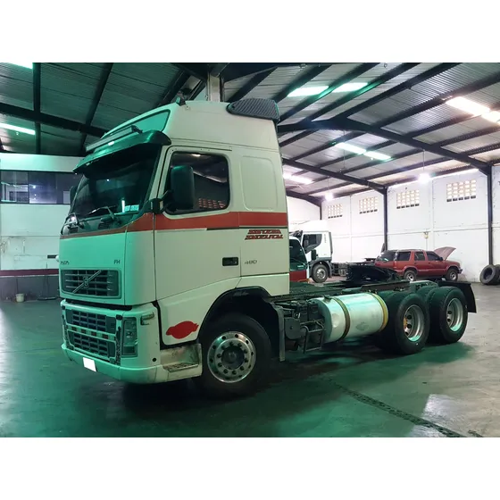 Camion Volvo 480 Fh 6x4t 2007