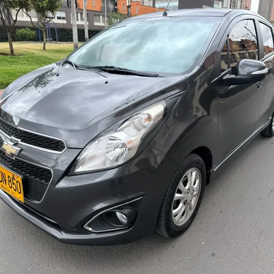 Chevrolet Spark Gt 2015 1.2 Ltz